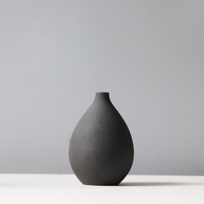 Morandi Ceramic Vase – Nordic Matte Flower Vase