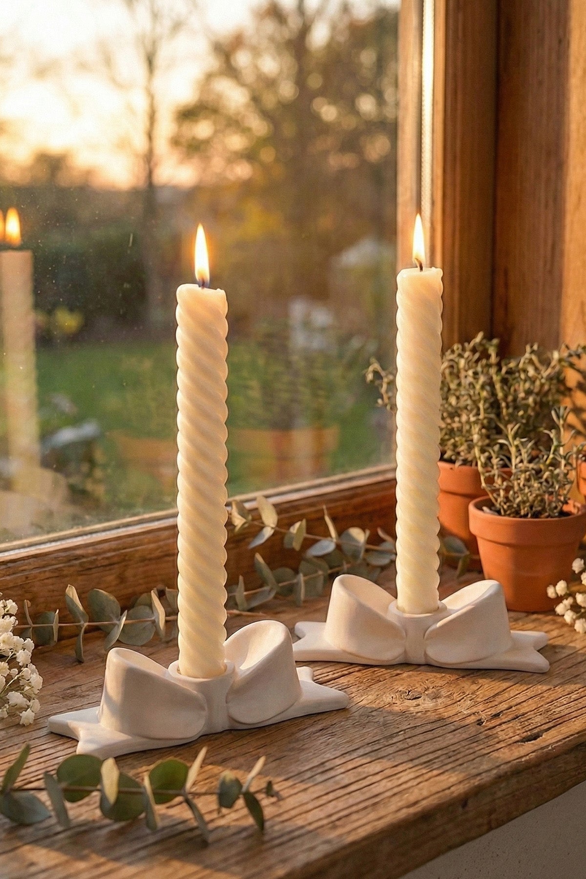 Bow Candle Holder – Handmade Jesmonite Candle Holder