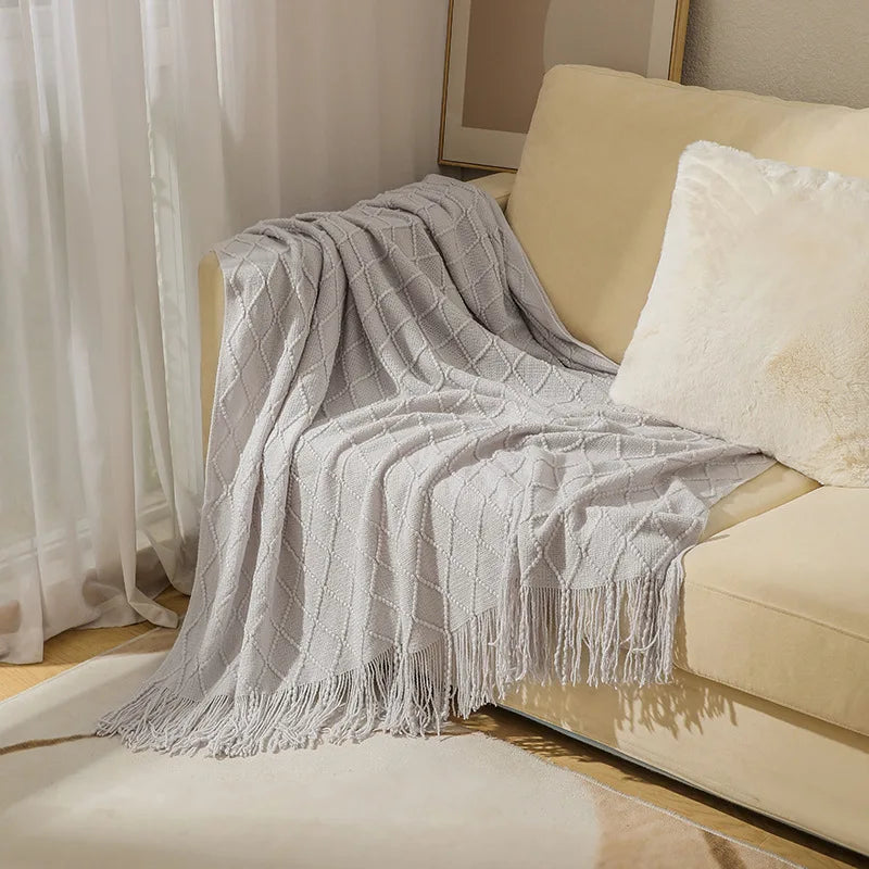 Chunky Knit Throw Blanket – Soft Tasselled Sofa Throw