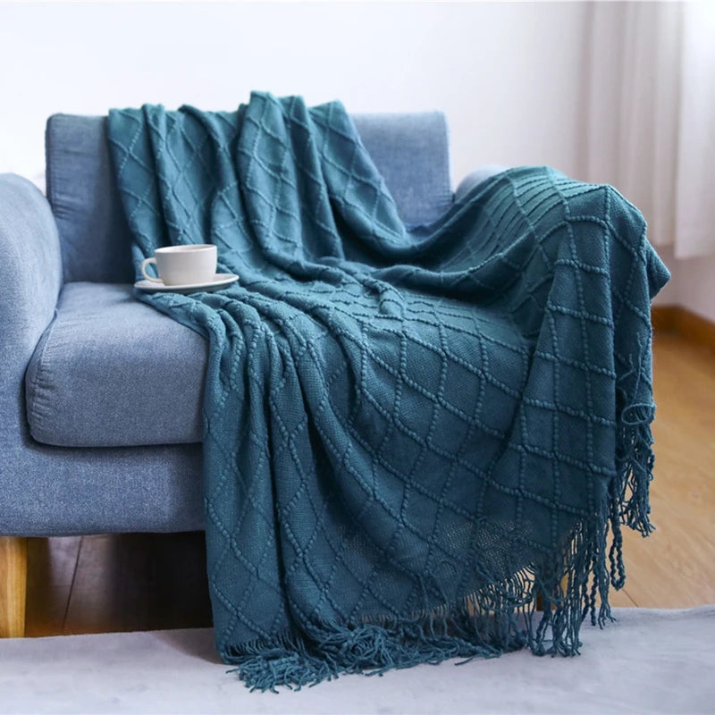Chunky Knit Throw Blanket – Soft Tasselled Sofa Throw