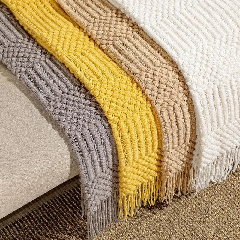 Chunky Knit Throw Blanket – Soft Tasselled Sofa Throw