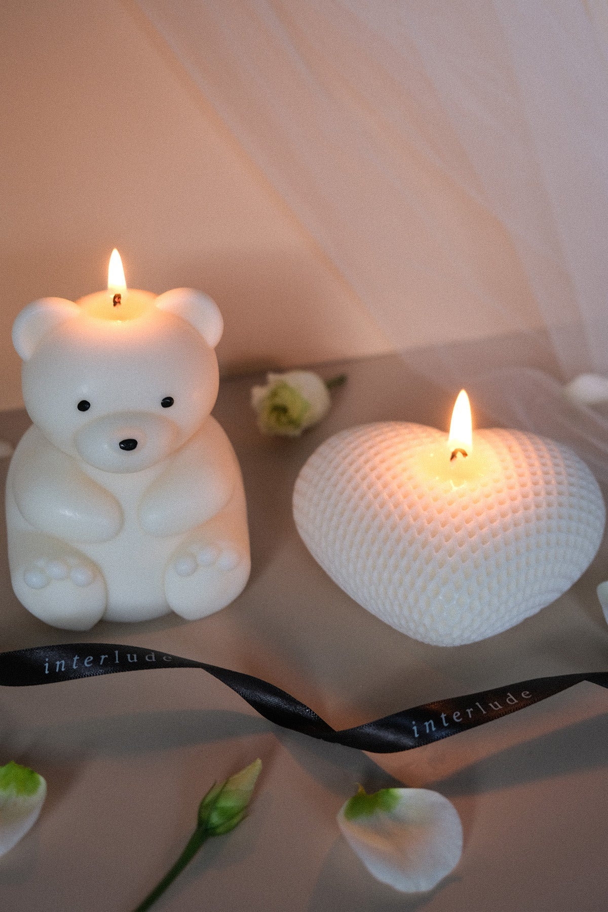 Heart Candle – Handmade Peony-Scented Soy Candle